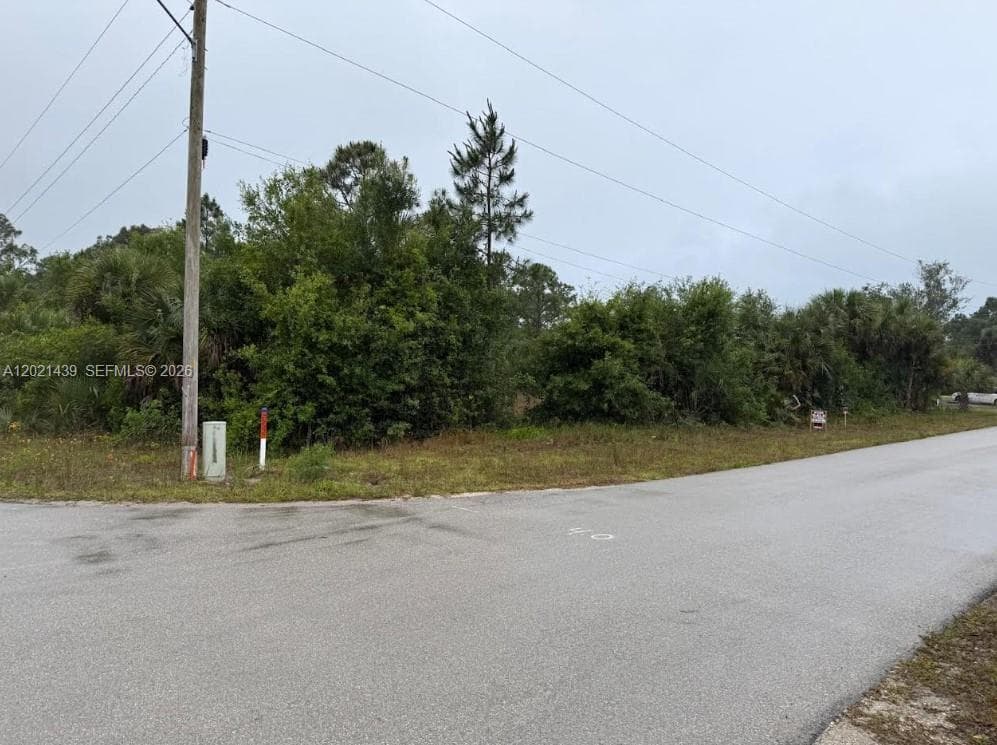140 Nassau Ave S, Other City - In The State Of Florida FL 33974