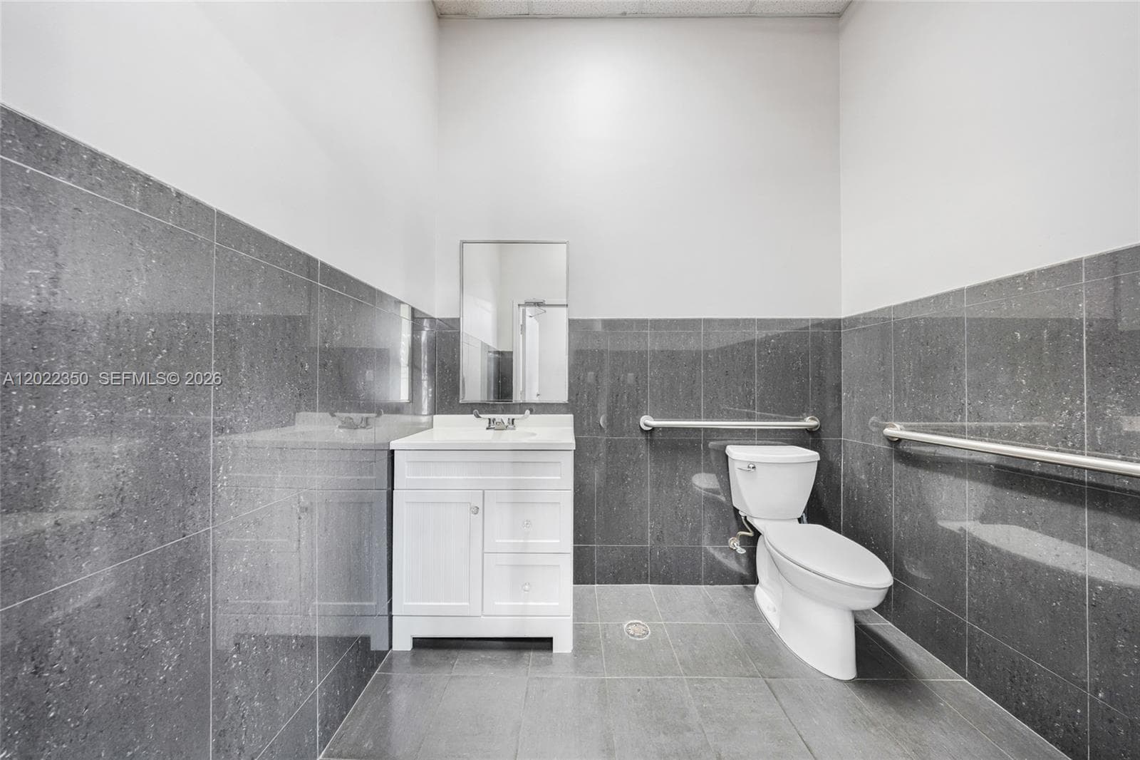 17225 S Dixie Hwy # 102, Palmetto Bay FL 33157