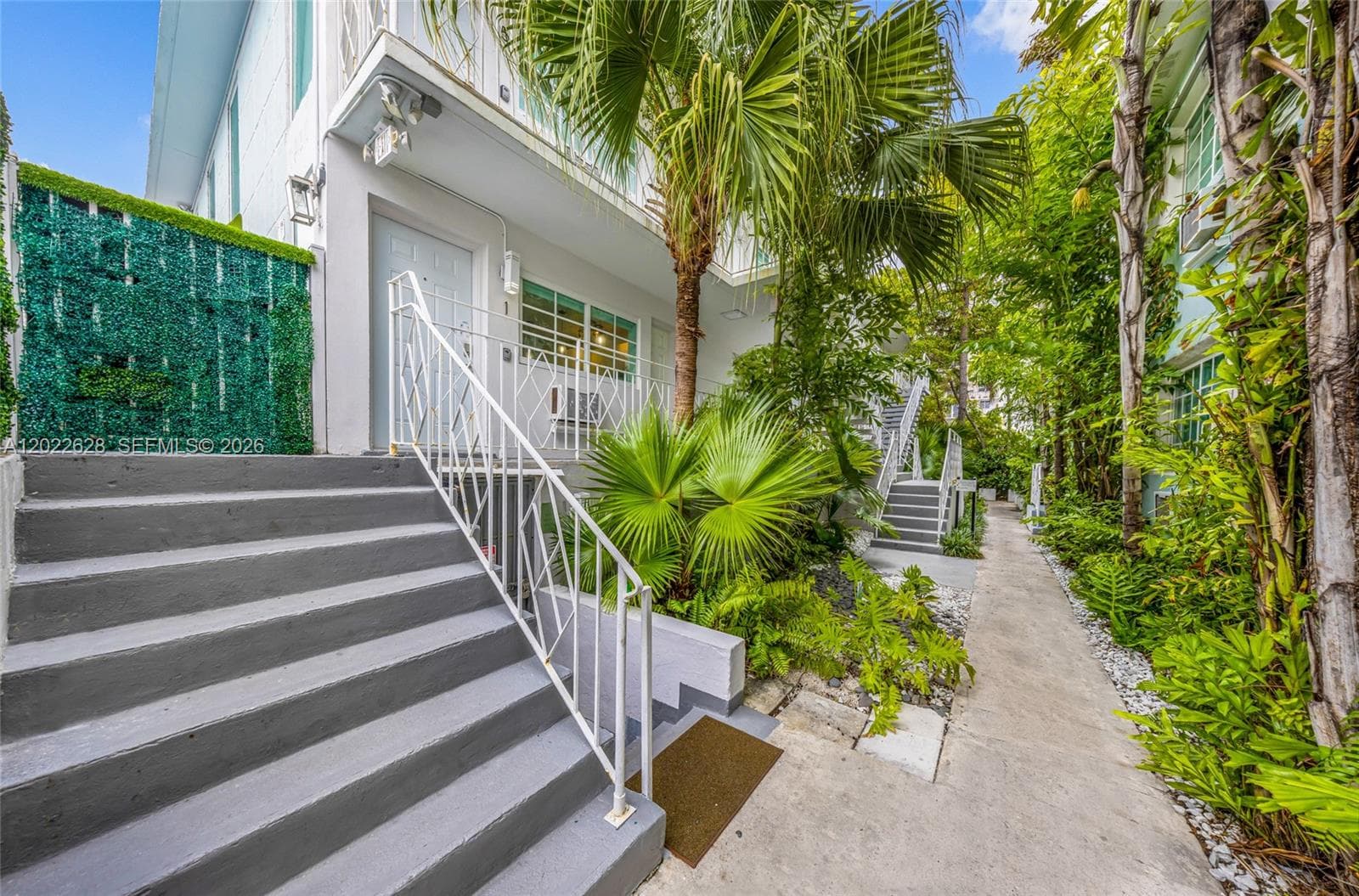 7830 Abbott Ave # 25, Miami Beach FL 33141