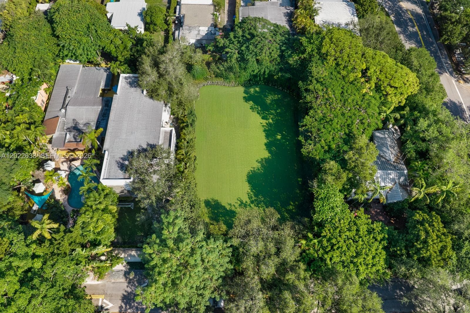 3729 Kumquat Ave, Miami FL 33133