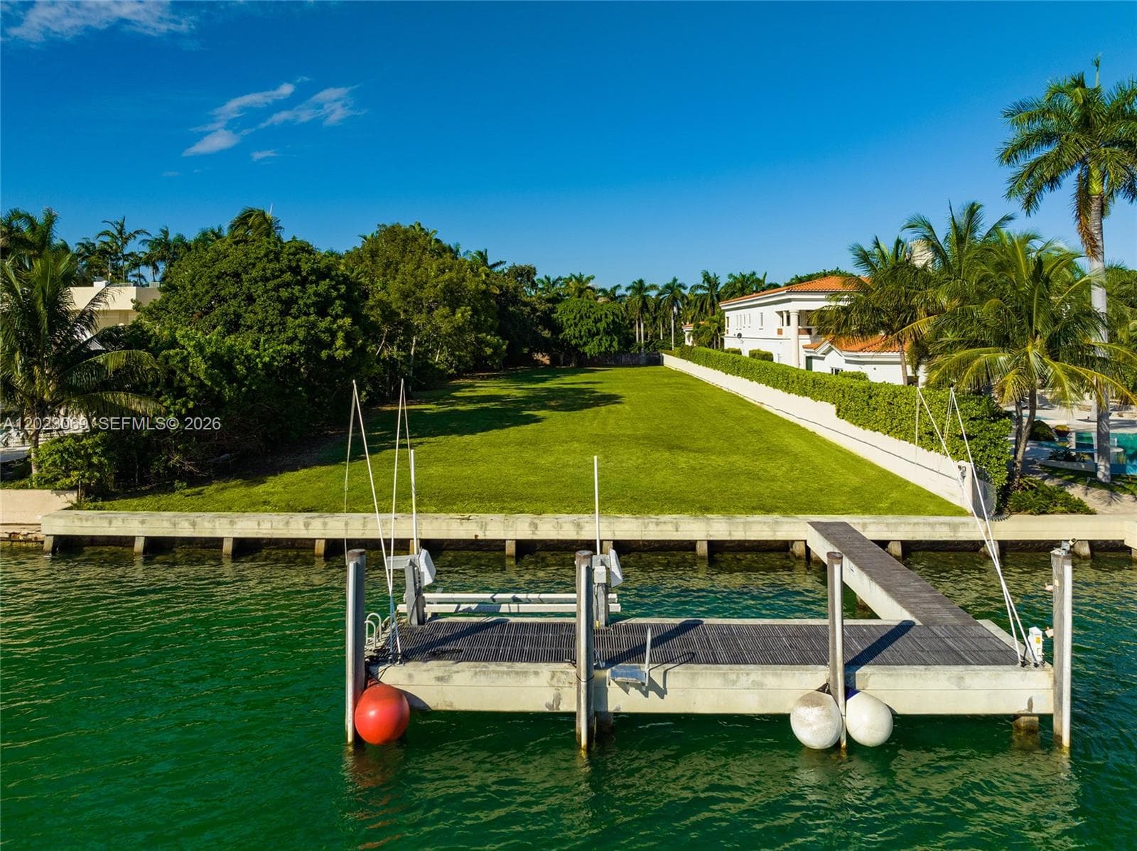 36 Star Island Dr, Miami Beach FL 33139