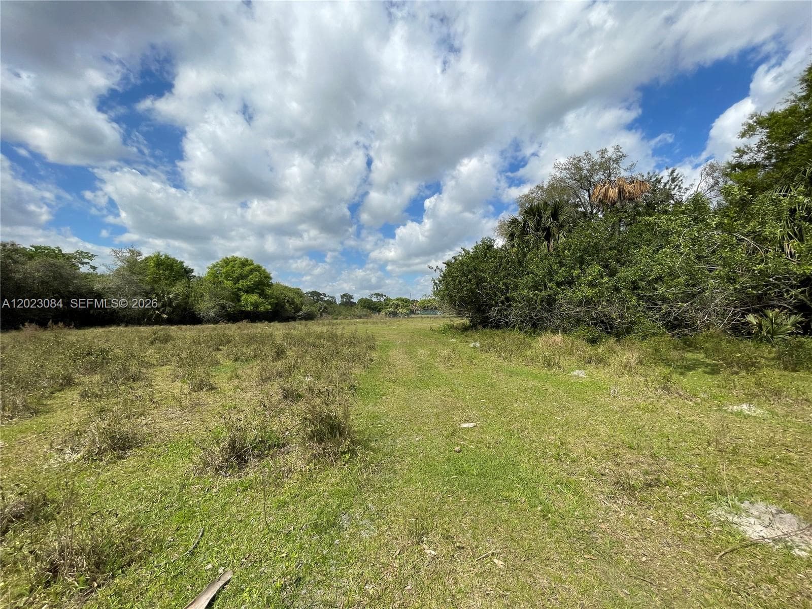 2358 E SR 70, Okeechobee FL 34972