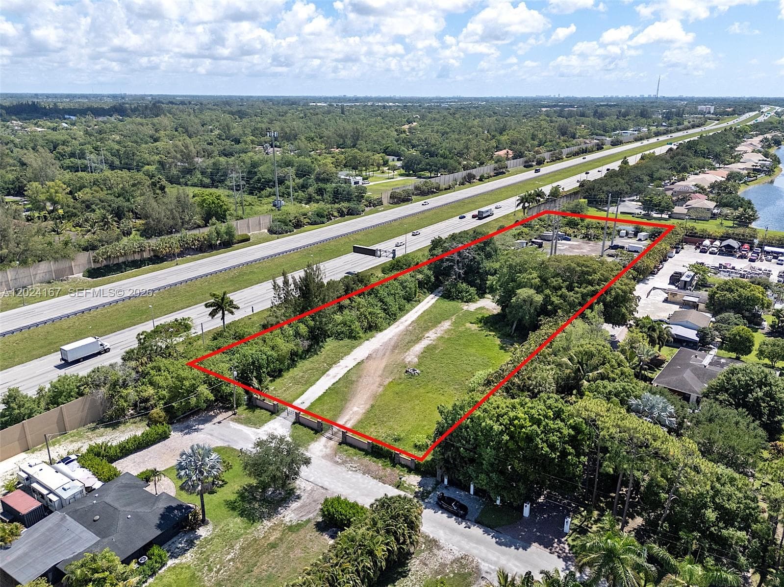 5680 Pinetree Rd, Parkland FL 33067