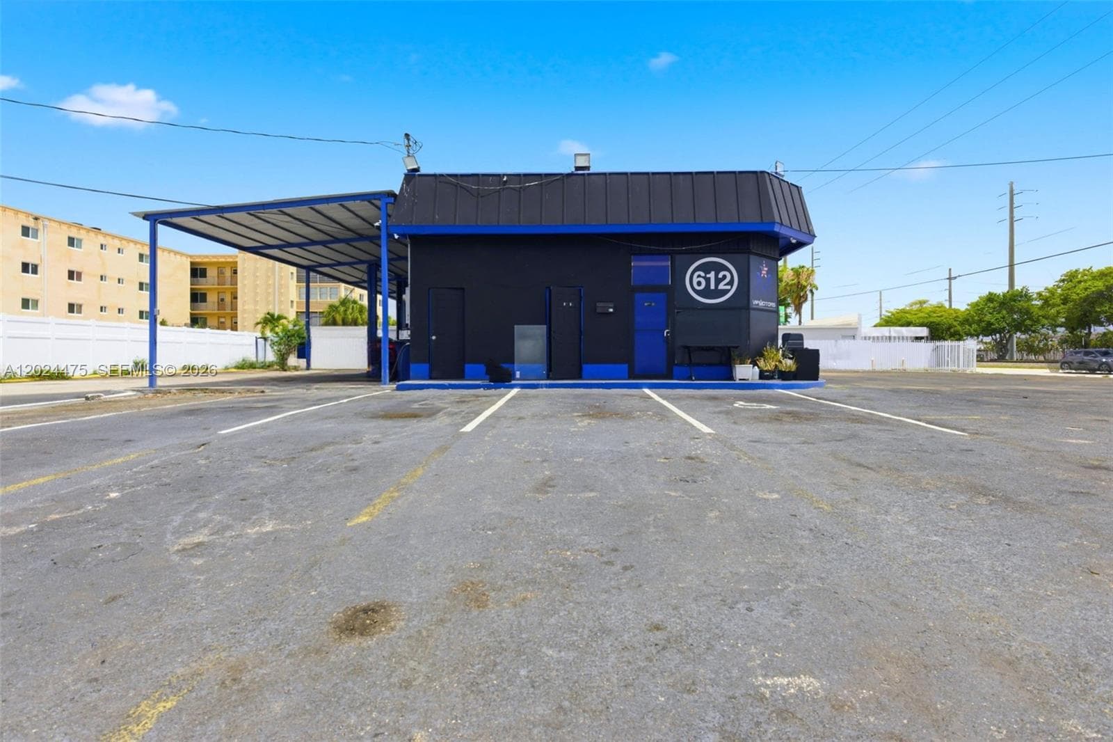 612 N Dixie Hwy, Hollywood FL 33020