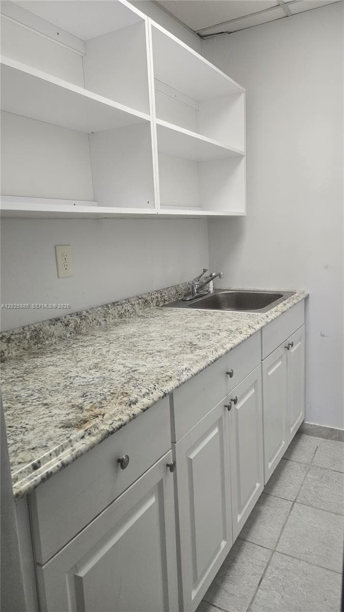 8370 W Flagler St # 246, Miami FL 33144