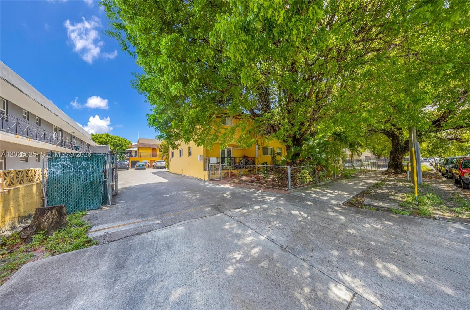 840 NW 4th St, Miami FL 33128