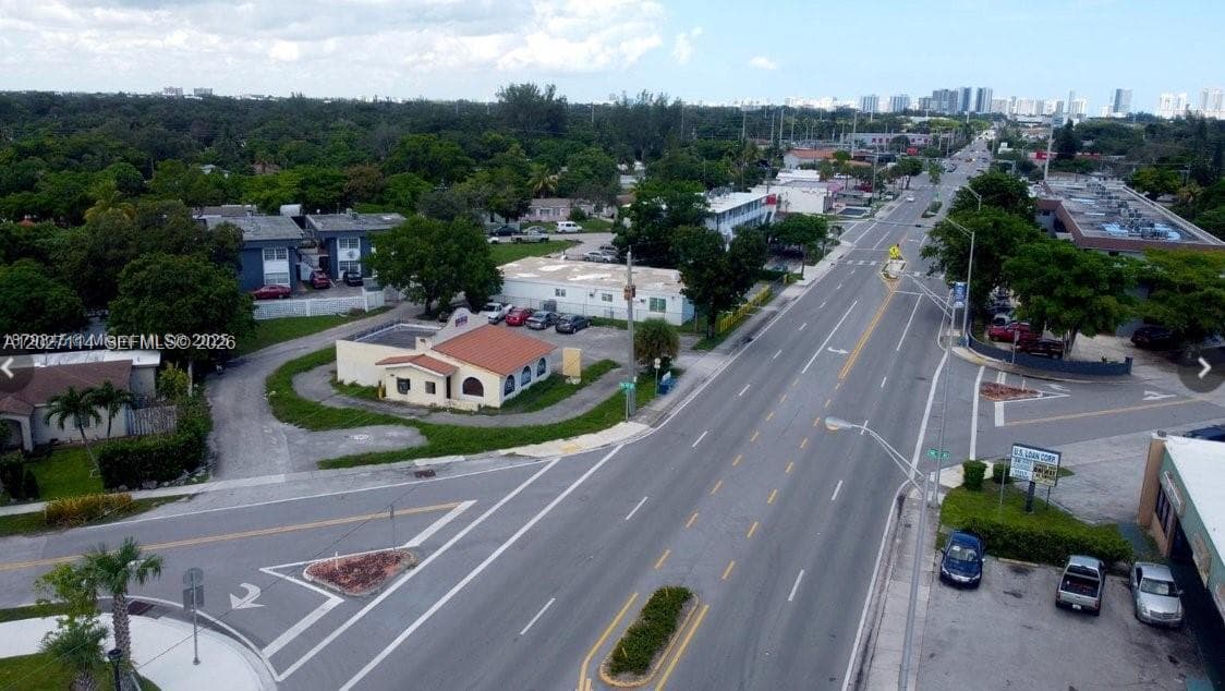 14100 W Dixie Hwy, North Miami FL 33161