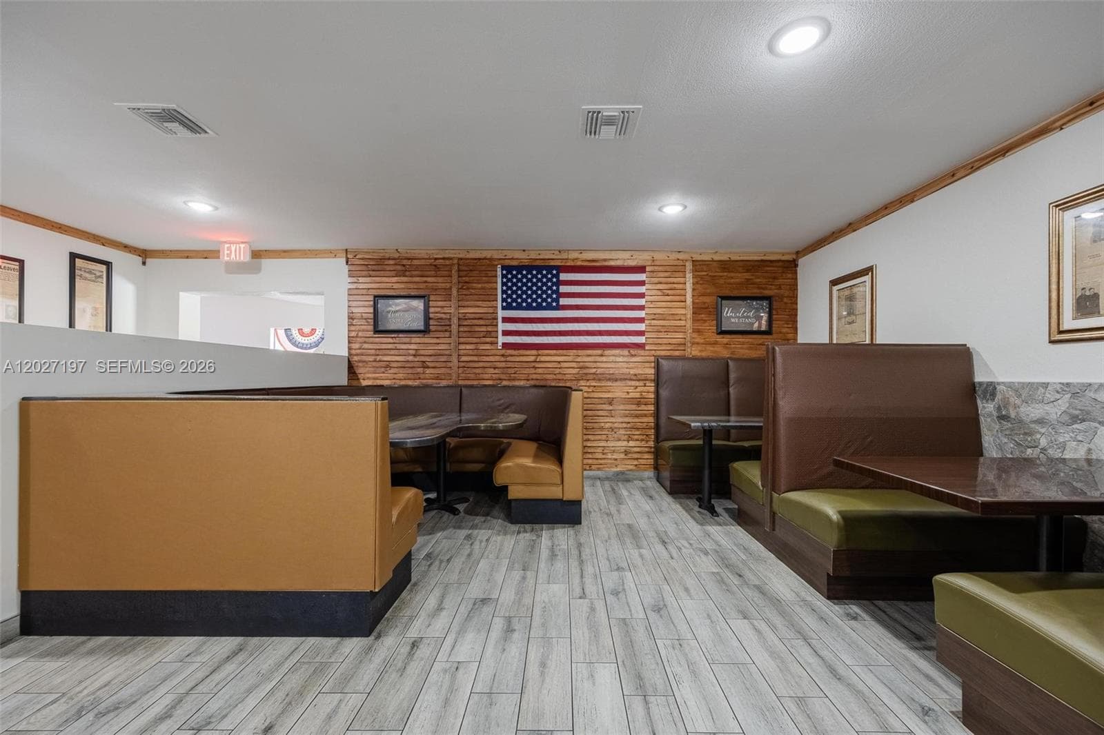 93 S Hall ST, La Belle FL 33935
