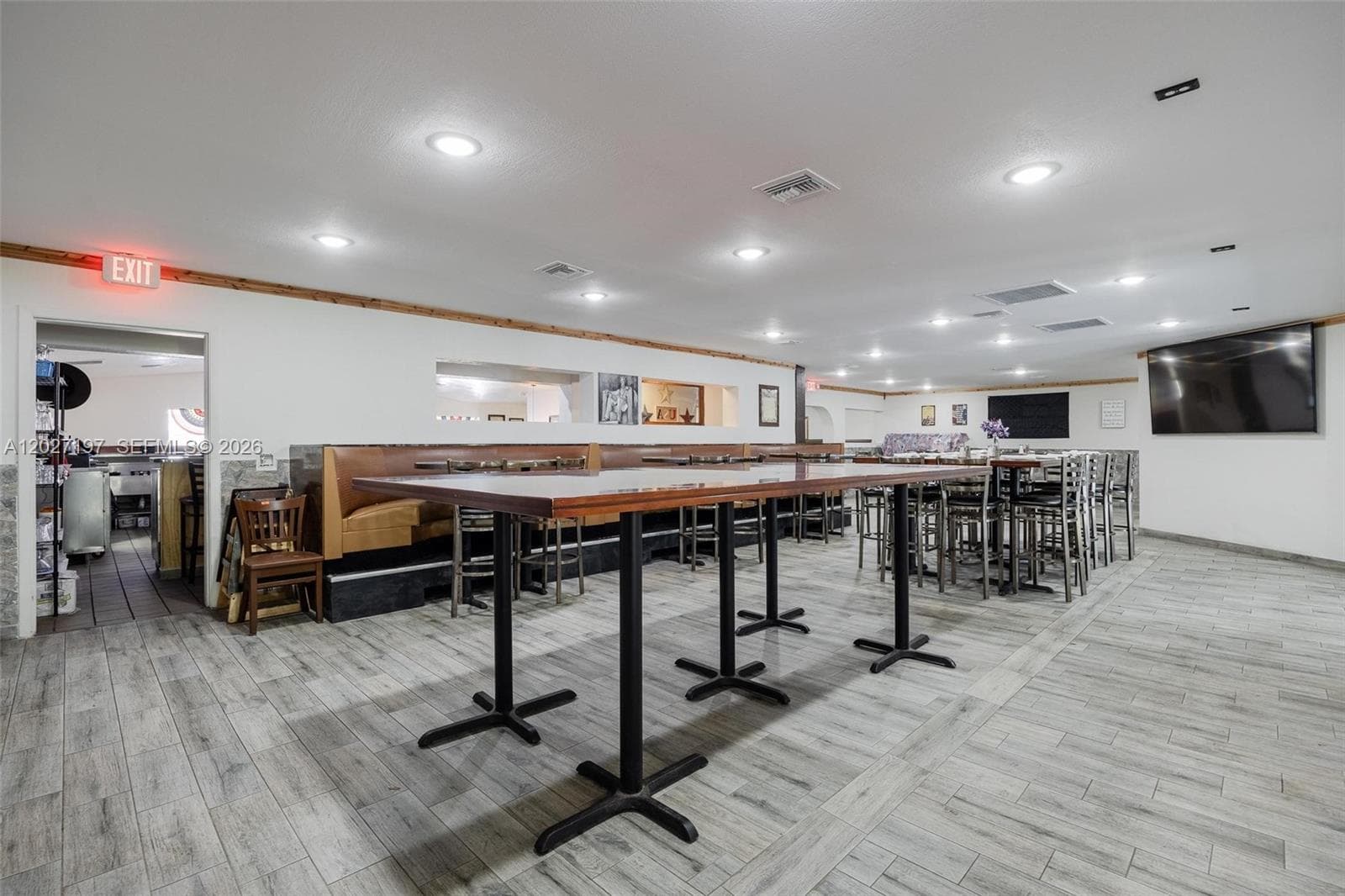 93 S Hall ST, La Belle FL 33935