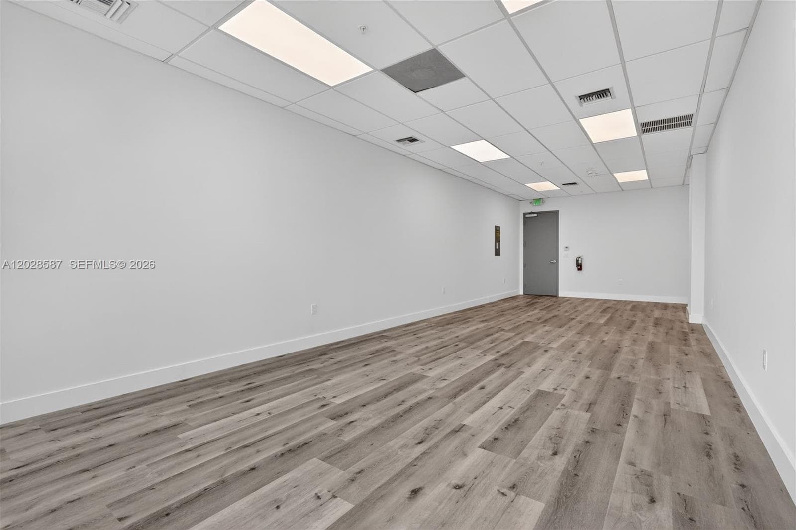 2820 NE 214th St # 1006, Aventura FL 33180