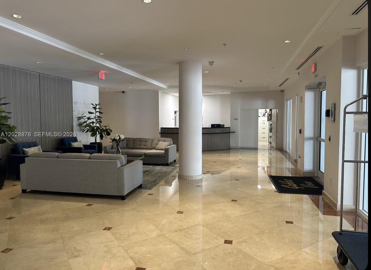 1627 SW 37th Ave # 1, Miami FL 33145