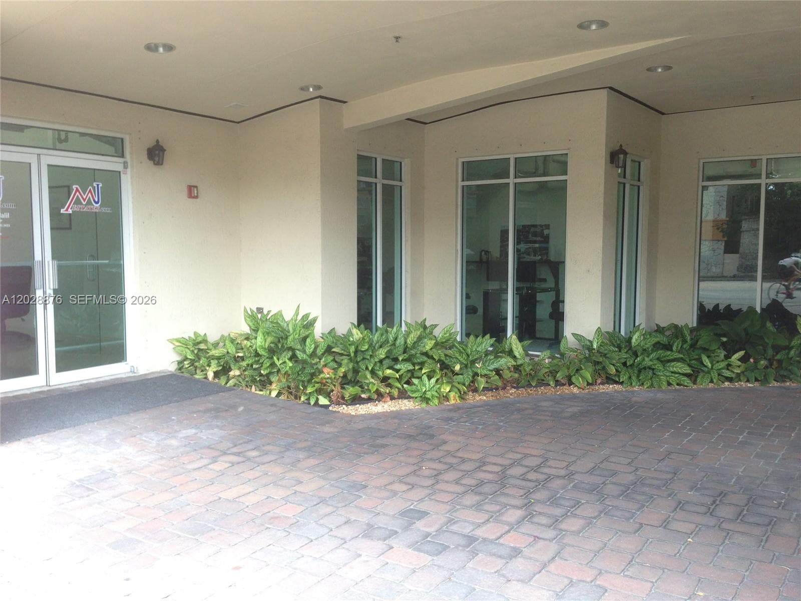 1627 SW 37th Ave # 1, Miami FL 33145