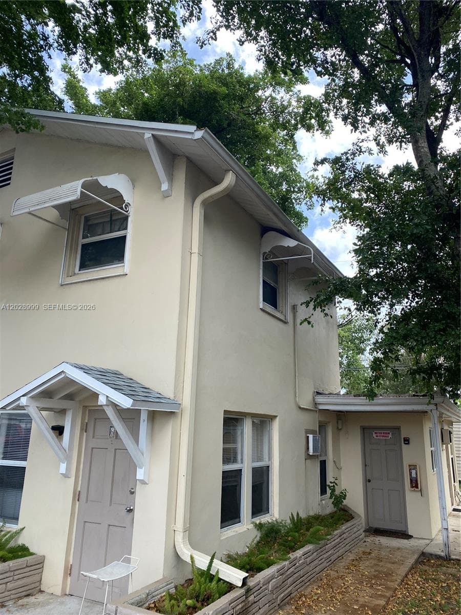 26 SE 13th Ter # 7, Dania Beach FL 33004