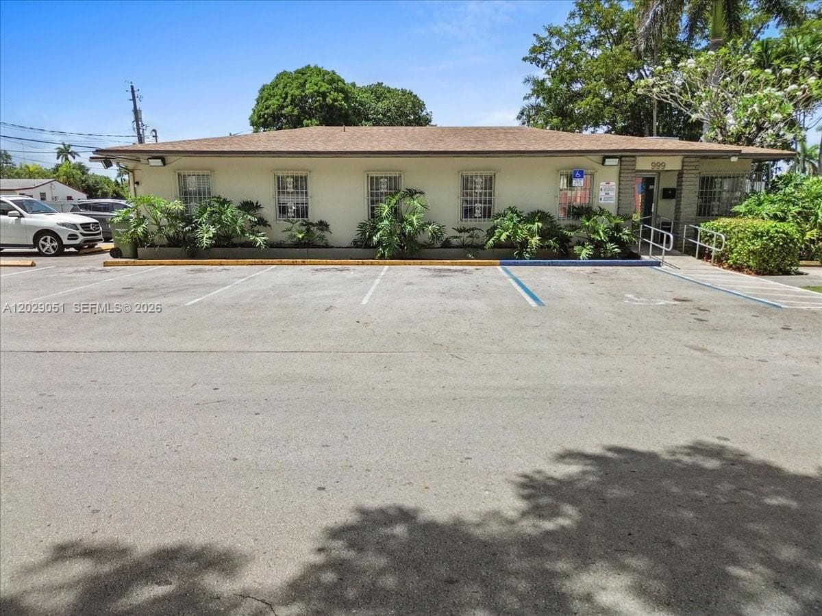 999 N Krome Ave, Homestead FL 33030