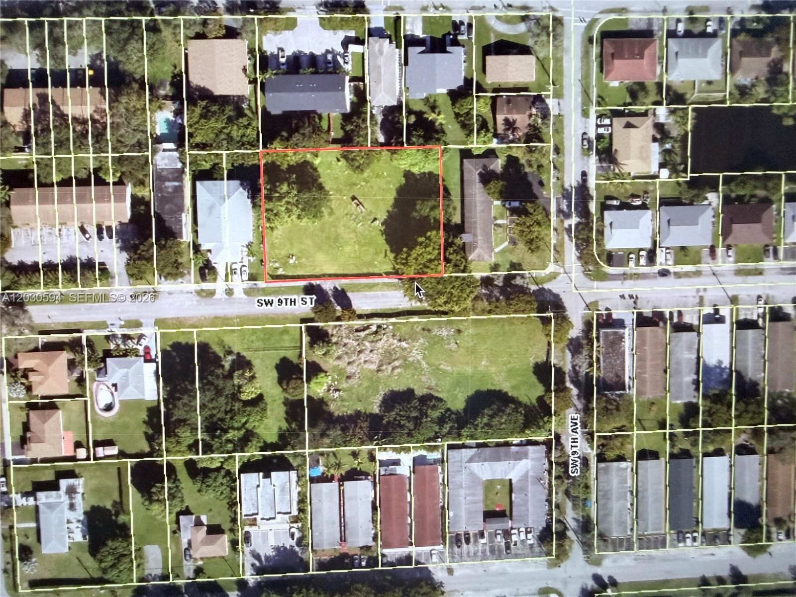 920 SW 9th St, Hallandale Beach FL 33009