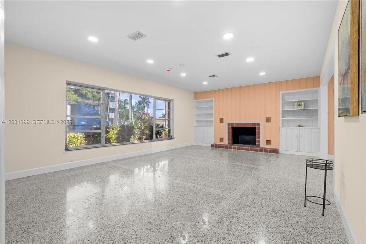 969 N Krome Ave, Homestead FL 33030