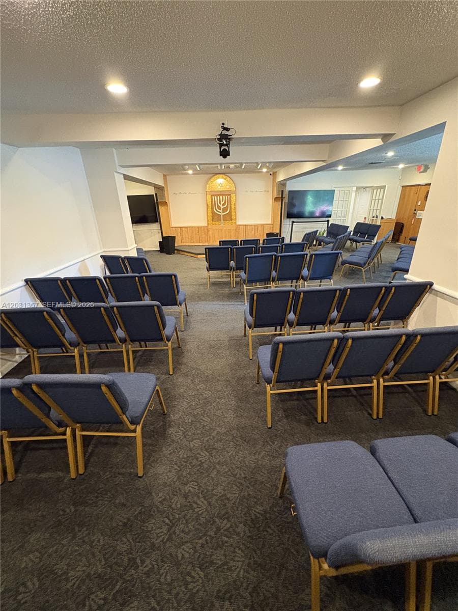11715 SW 87th Ave, Miami FL 33176