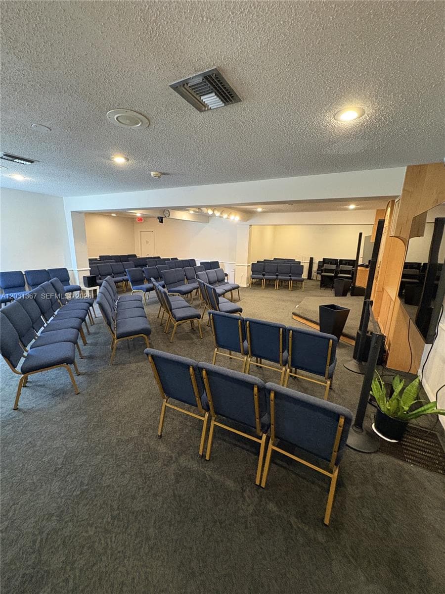 11715 SW 87th Ave, Miami FL 33176