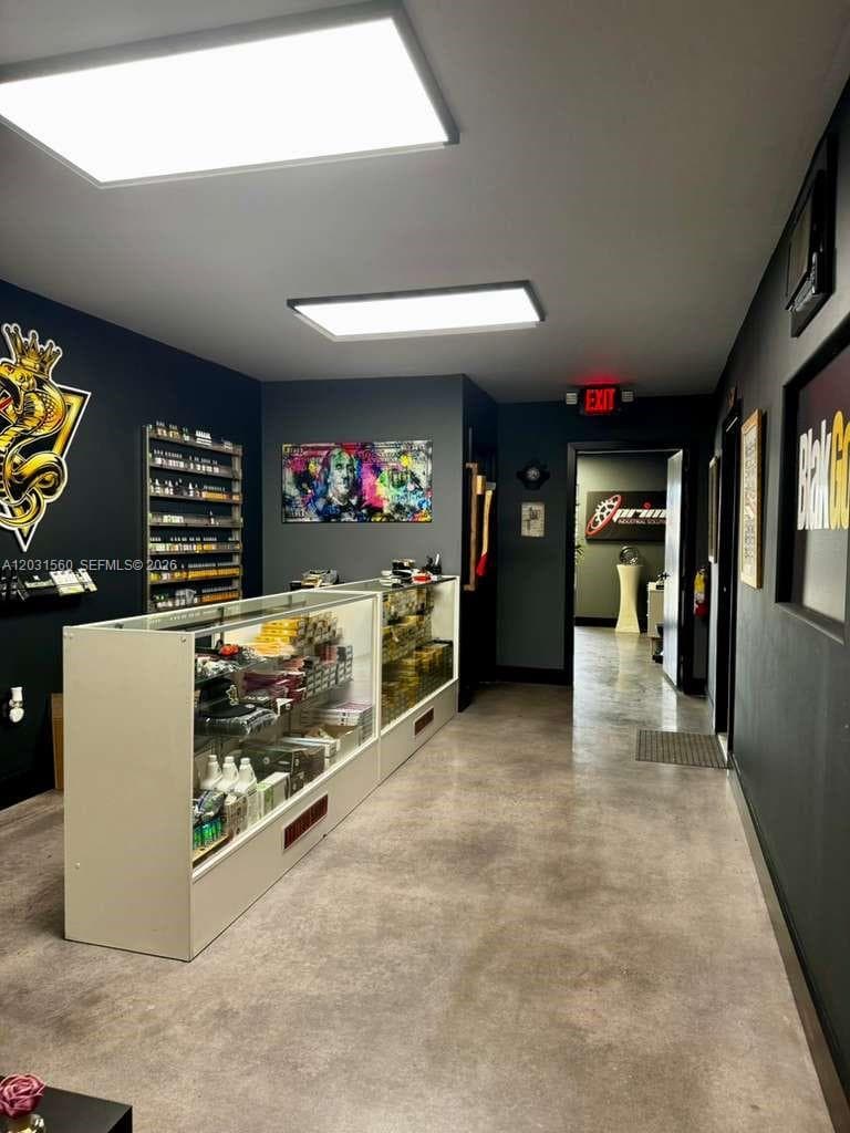 5501 NW 74th Ave # 5501, Miami FL 33166