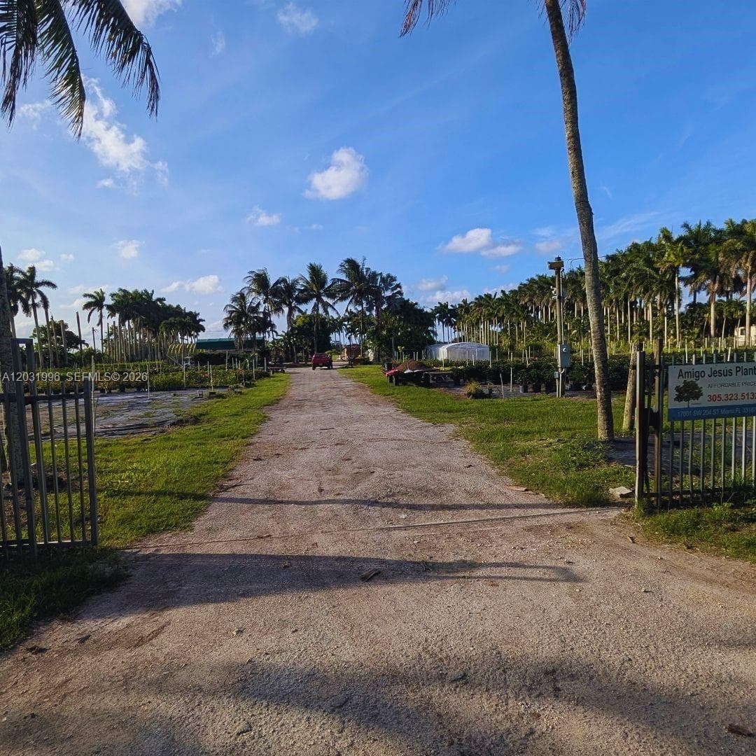 17001 SW 204th St, Miami FL 33187