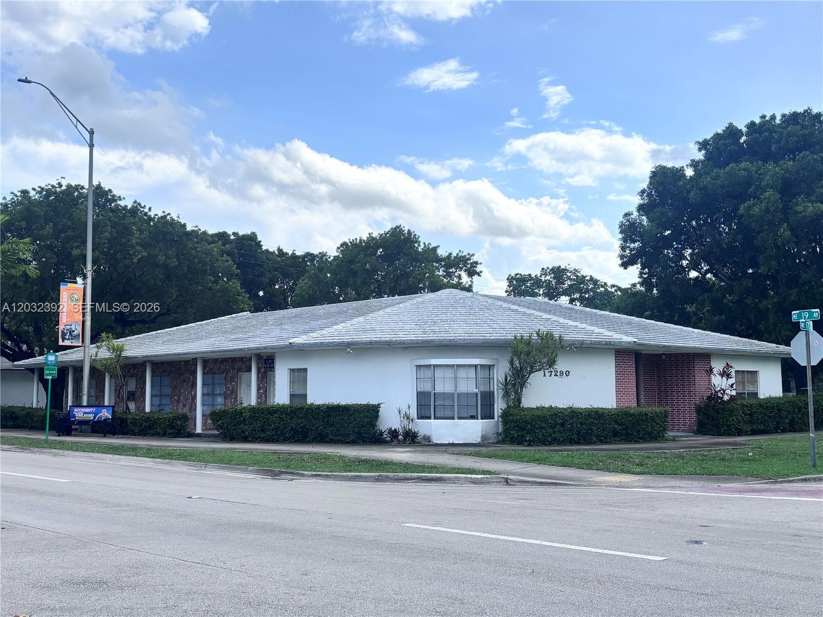 17280 NE 19th Ave, North Miami Beach FL 33162