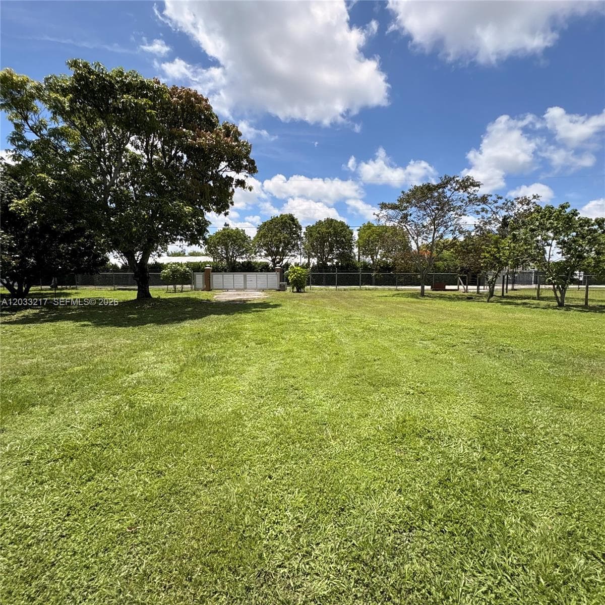 21060 SW 213th Ave, RD, Unincorporated Dade County FL 33187