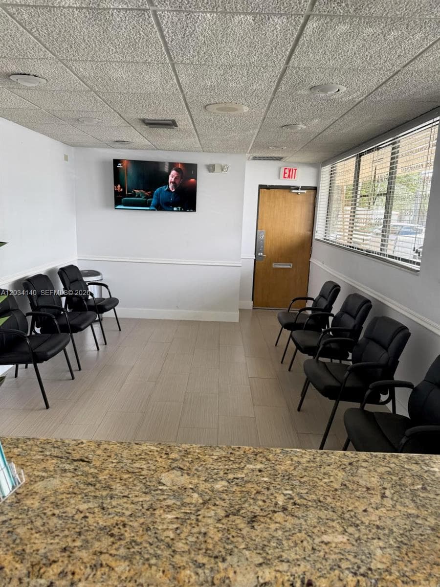 9245 SW 157th St, Palmetto Bay FL 33157