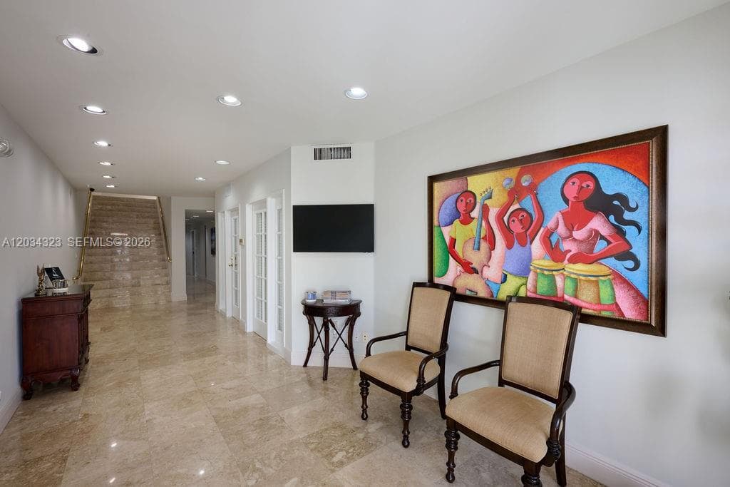 355 Palermo Ave, Coral Gables FL 33134
