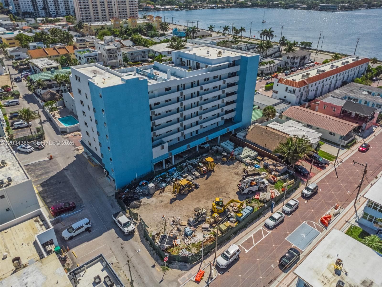 300 Van Buren St, Hollywood FL 33019