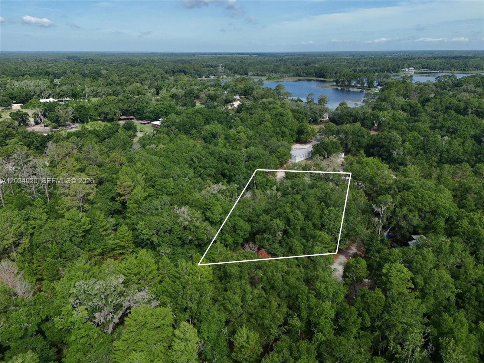 141 STRAWBERRY ST, Other City - In The State Of Florida FL 32181