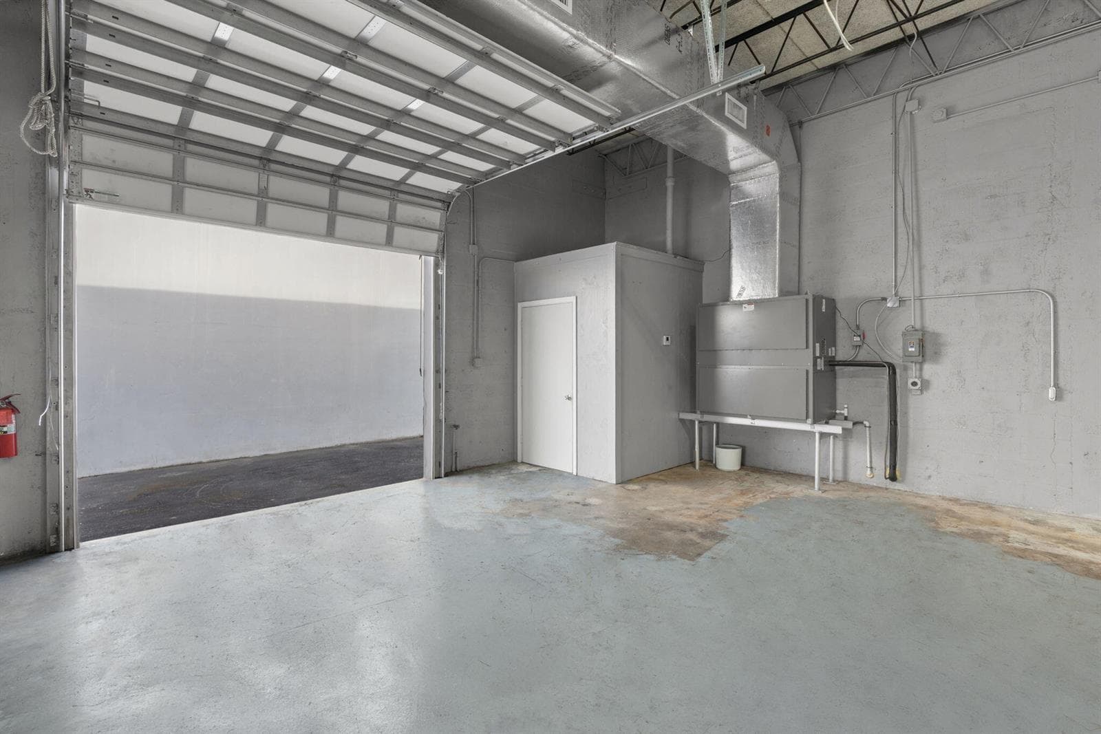 17-web-or-mls-270 SW 33rd St, Fort Laude