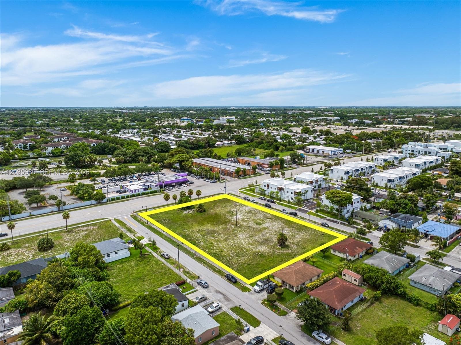 NW 31st Ave, Pompano Beach FL 33069