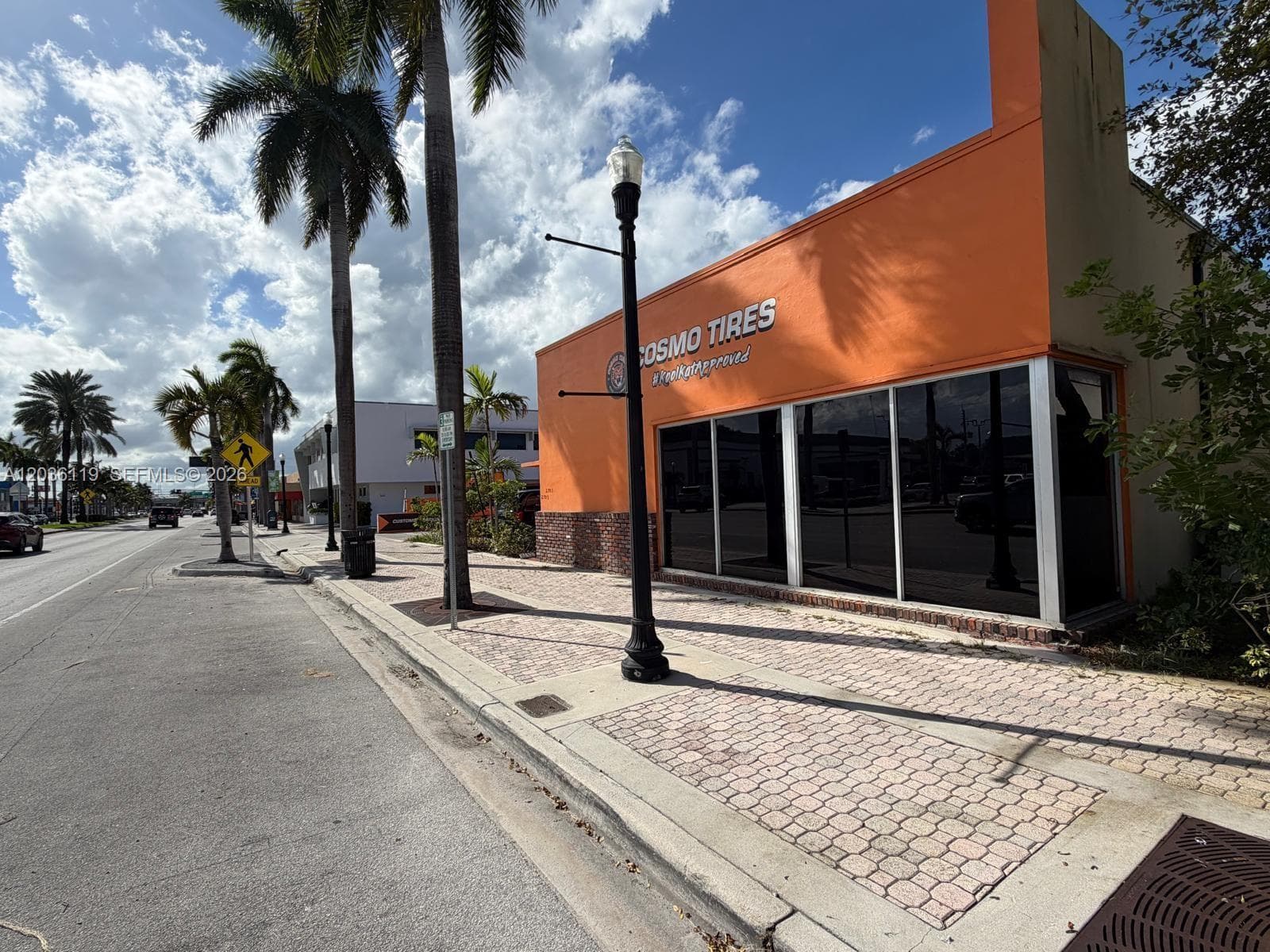 Hollywood, FL, 33020