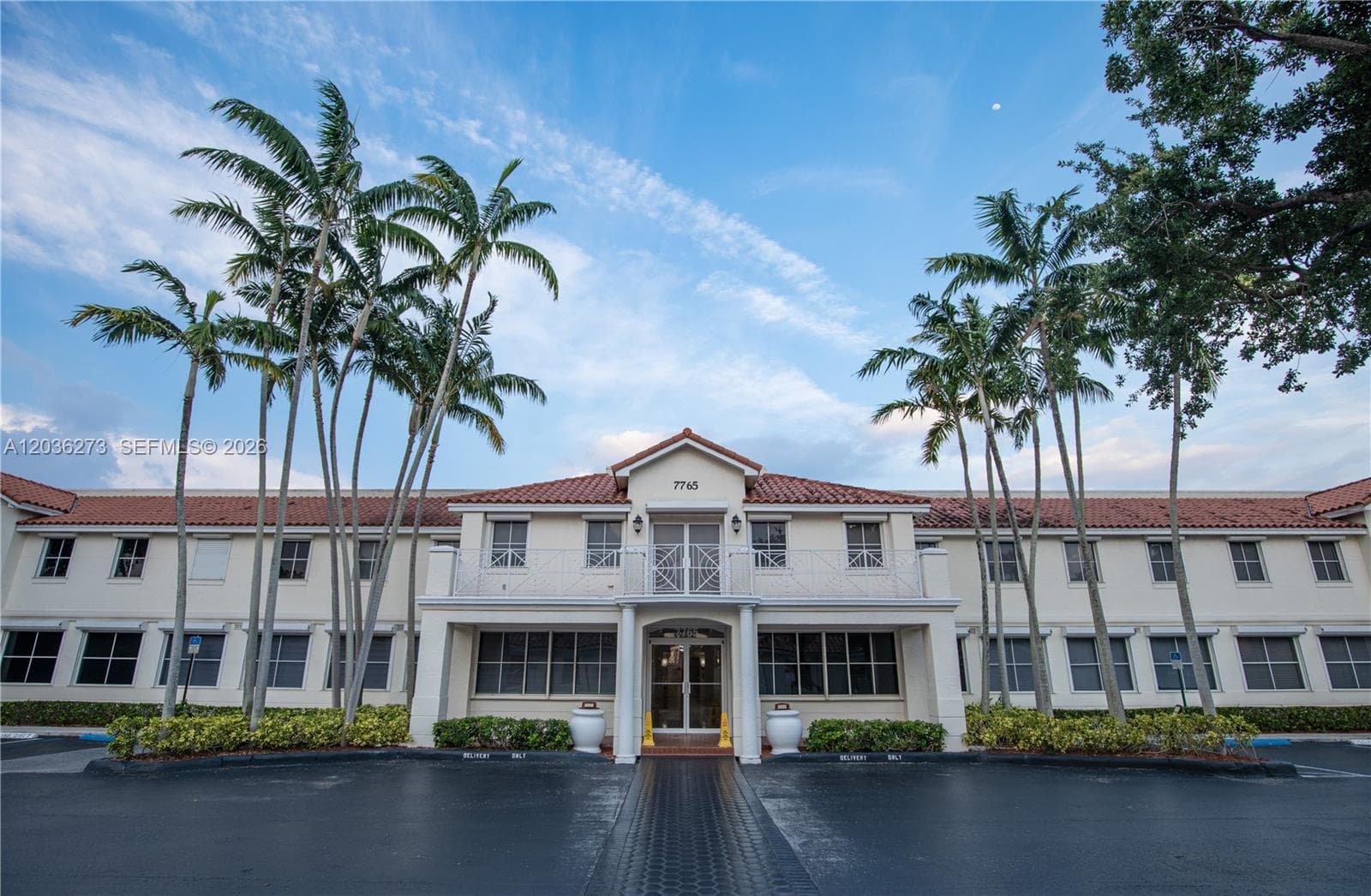 7765 SW 87th Ave # 212A, Miami FL 33173