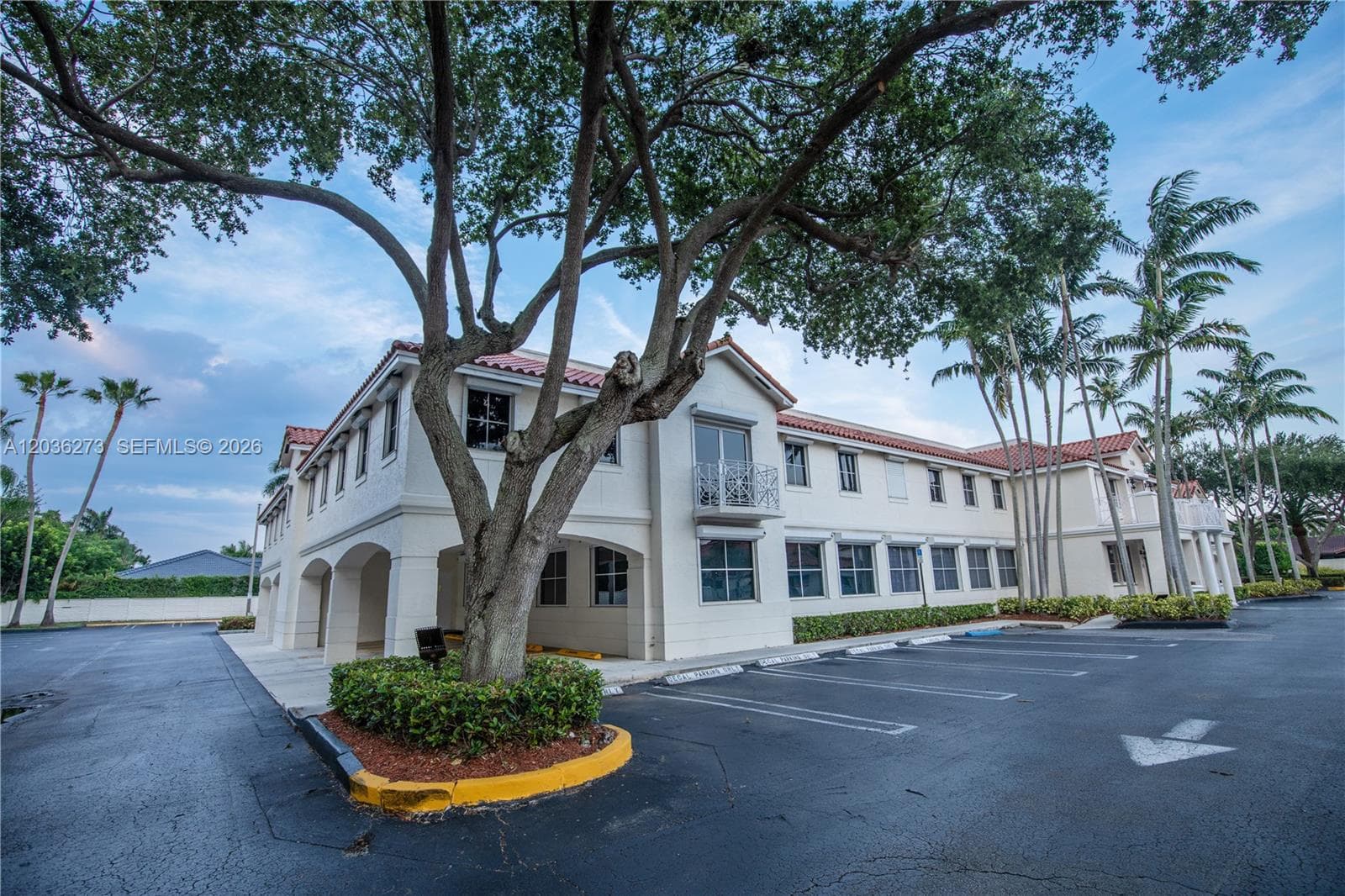 7765 SW 87th Ave # 212A, Miami FL 33173