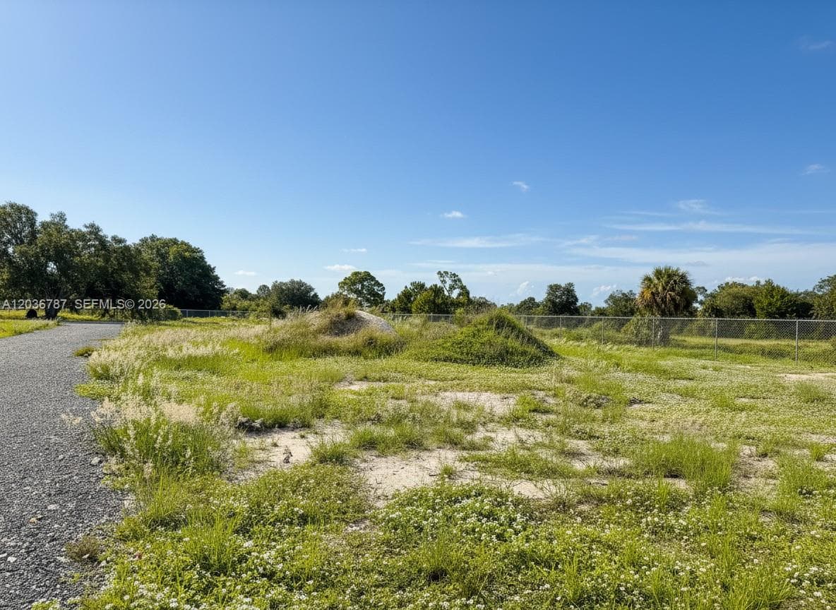 575 S JINETE ST, Clewiston FL 33440