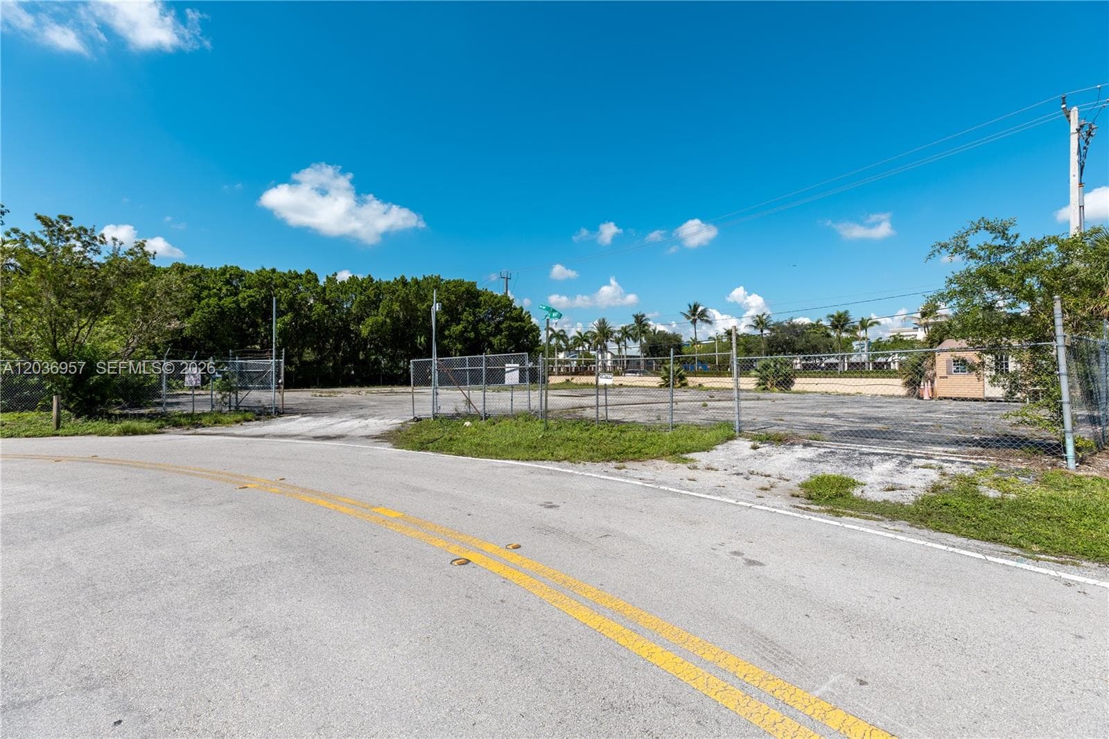 311 NW 135th Way, Plantation FL 33325