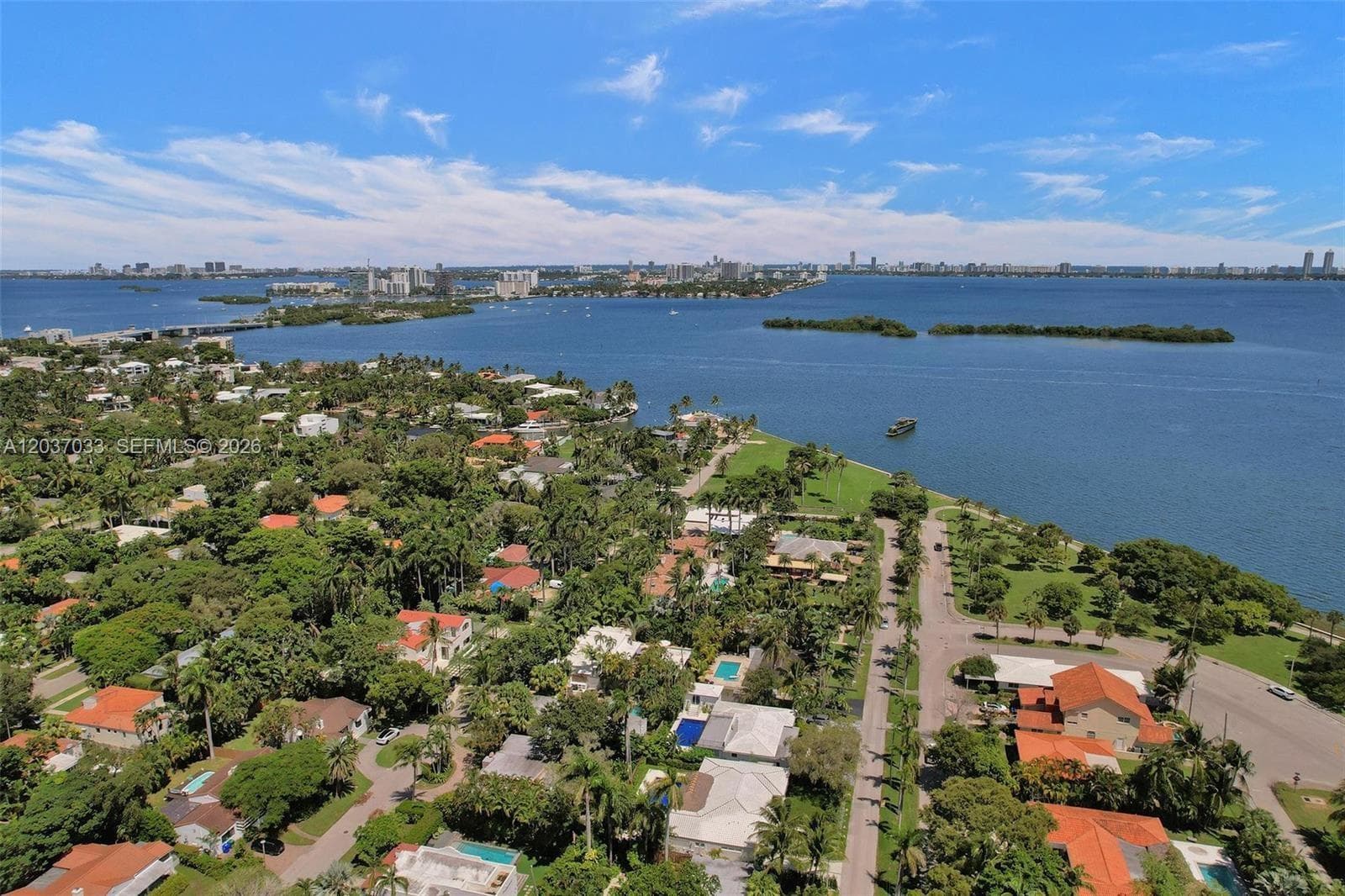 765 NE 70TH ST, Miami FL 33138