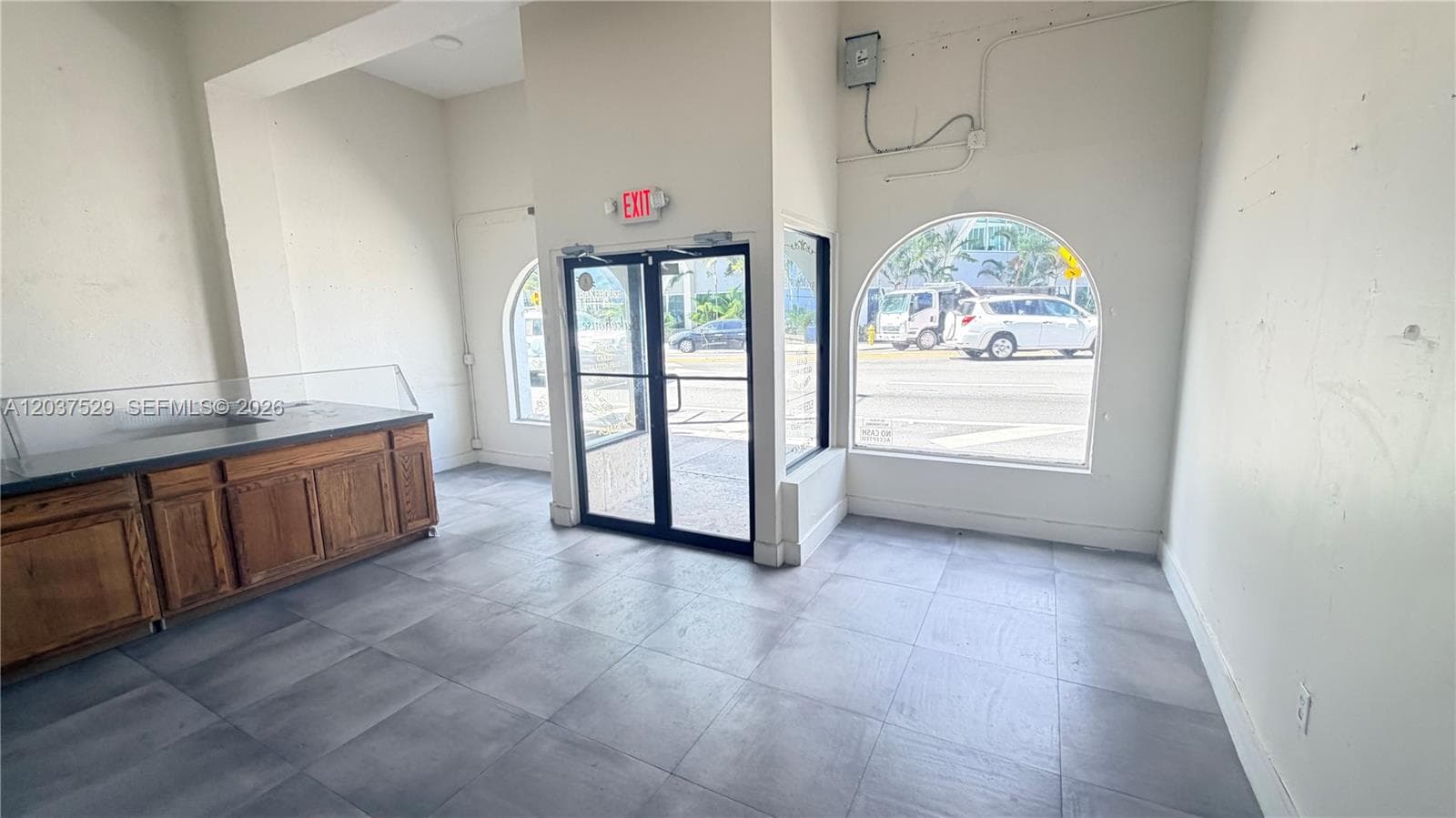 2614 SW 8th St # 2610, Miami FL 33135