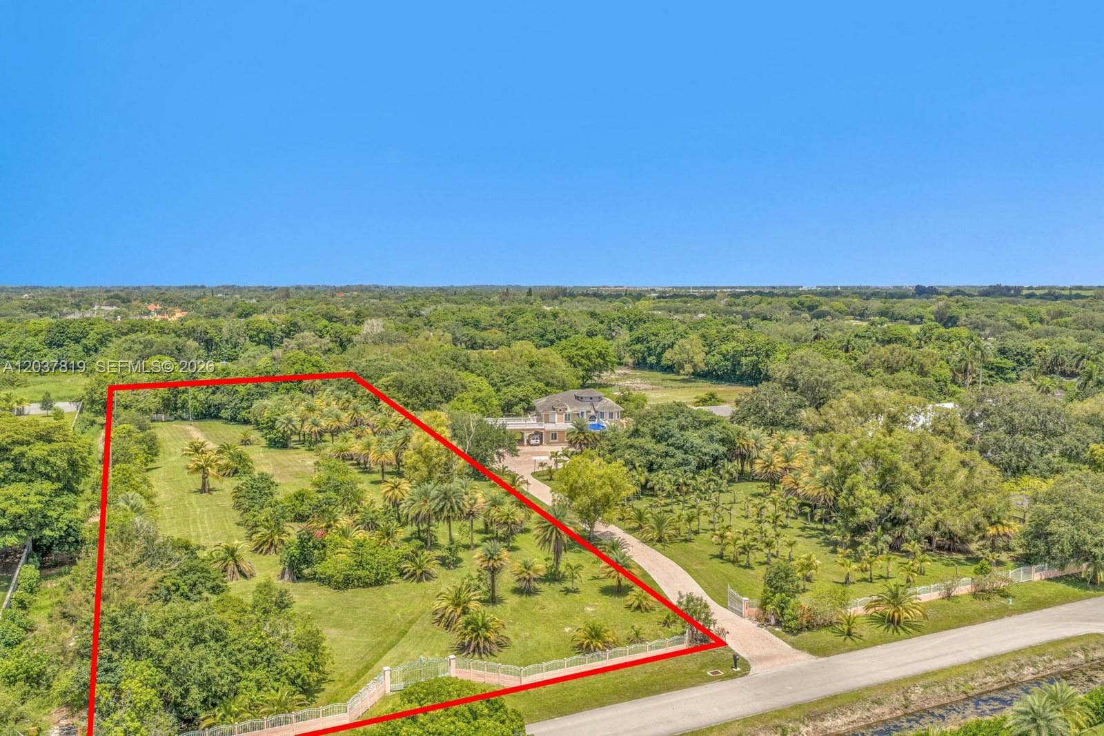5567 SW 136th Ave, Southwest Ranches FL 33330