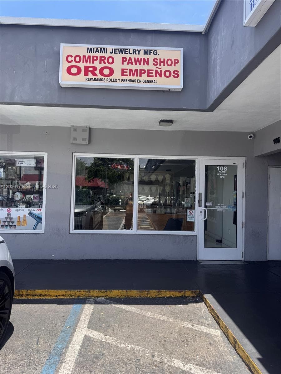 108 SW 27th ave, Miami FL 33135