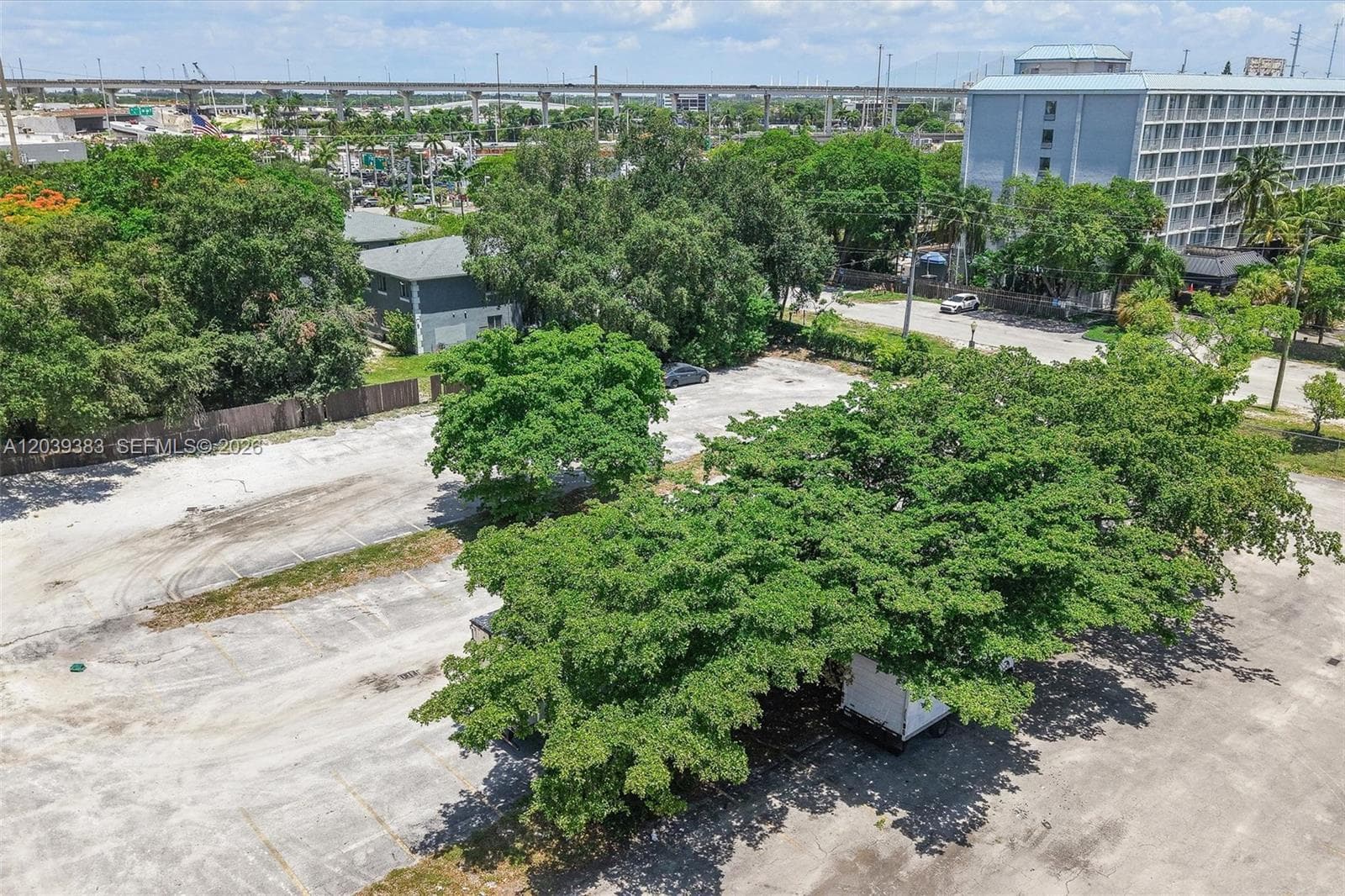 1st ave NW 166 st, Miami FL 33169