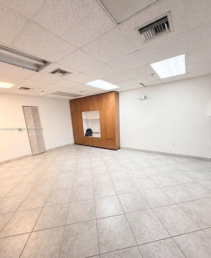 8554 NW 61st St, Miami FL 33166
