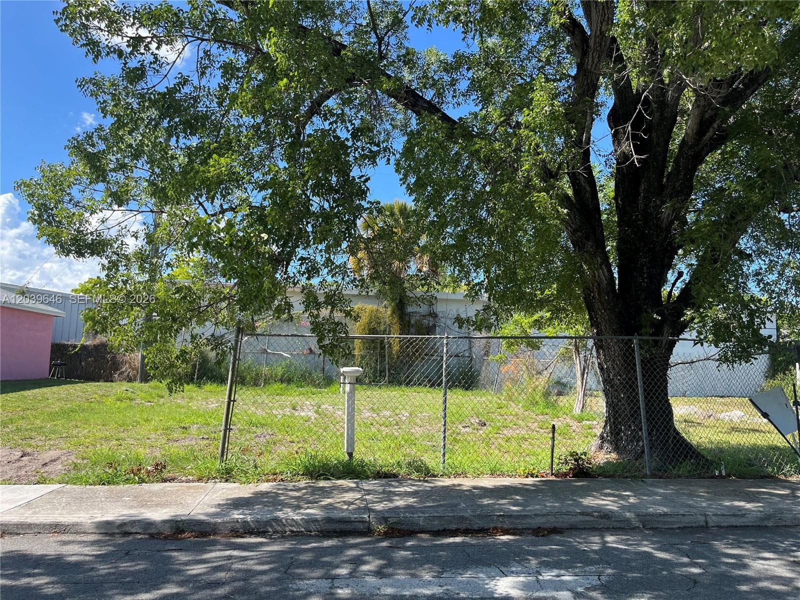535 Lilac CT, West Palm Beach FL 33407