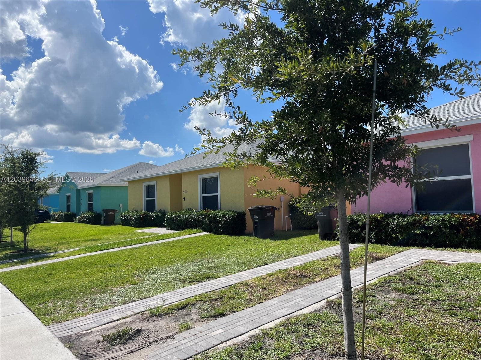 535 Lilac CT, West Palm Beach FL 33407