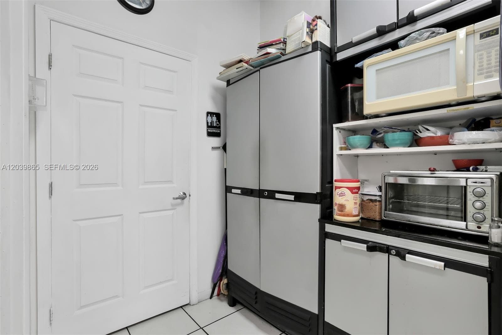 5233 NW 79th Ave, Doral FL 33166