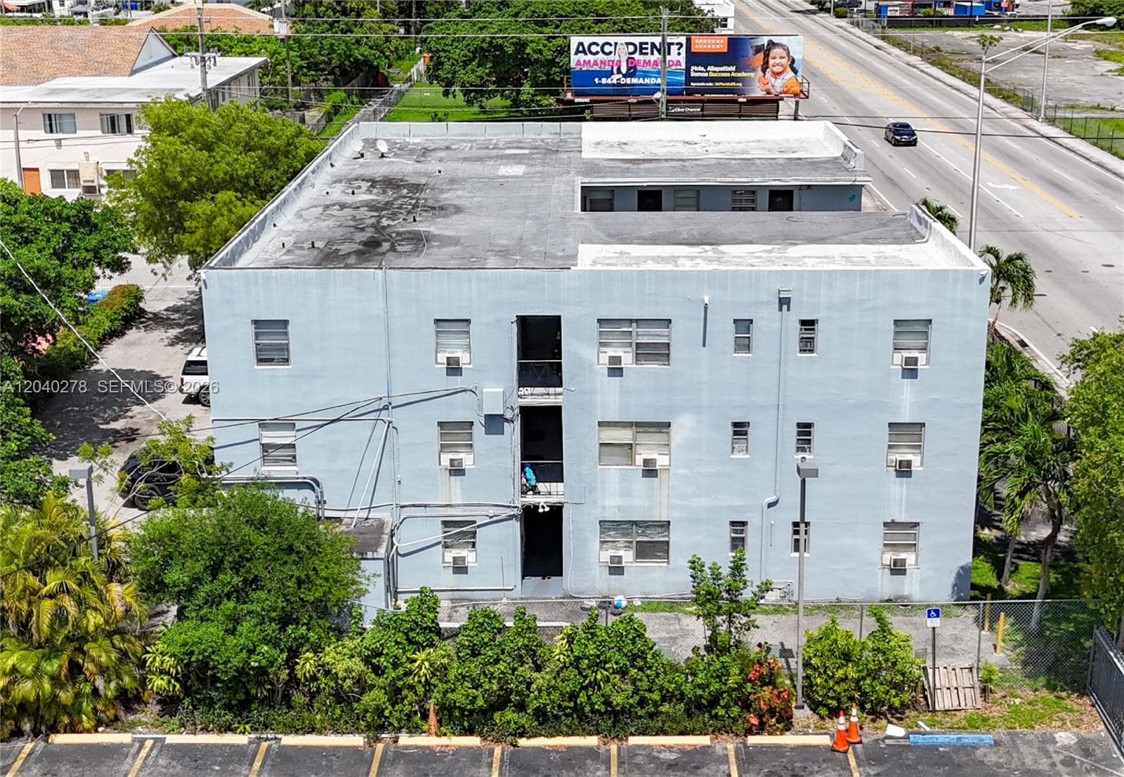1801 NW 54th St, Miami FL 33142
