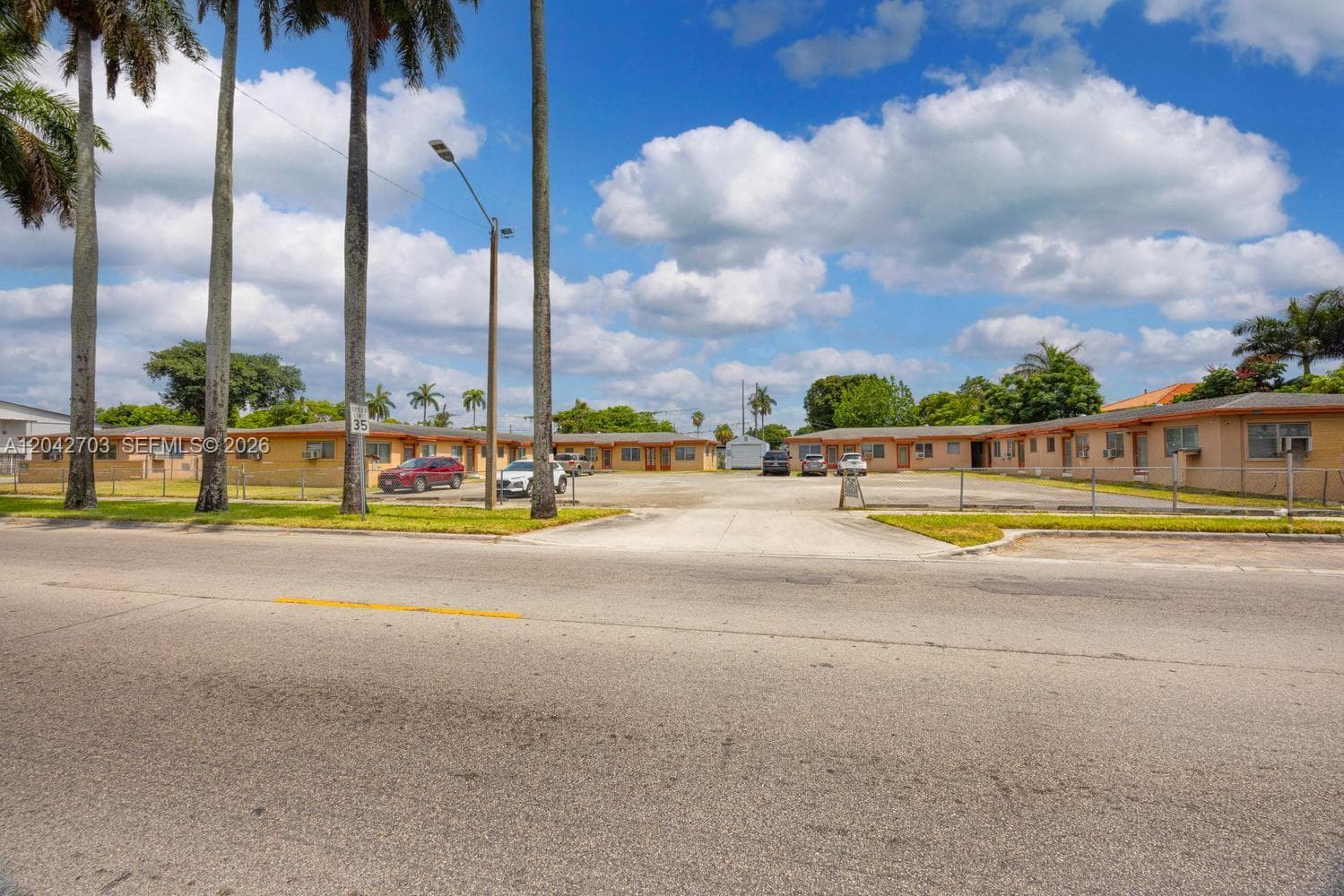 1915 NW 28th St, Miami FL 33142