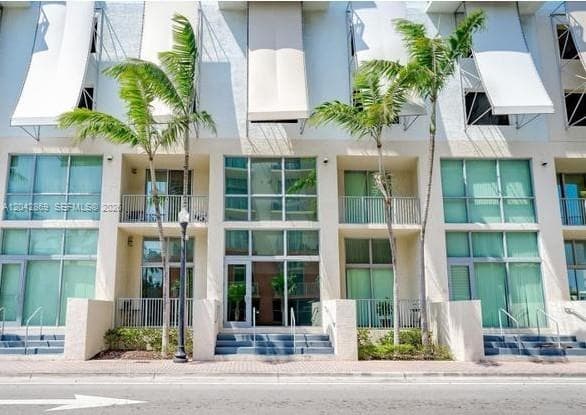 140 S Dixie Hwy, Hollywood FL 33020
