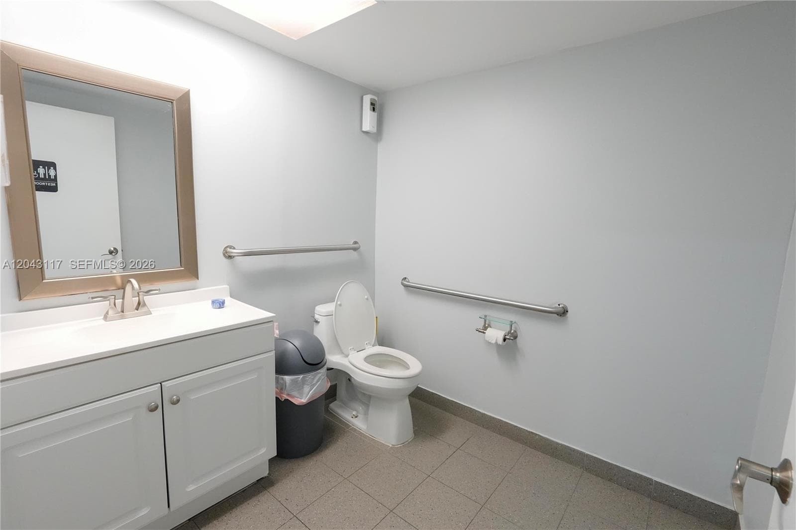 8125 SW 120th St, Pinecrest FL 33156